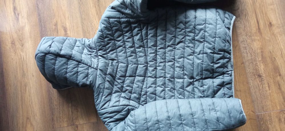 Kurtka pikowana 4F r. 146