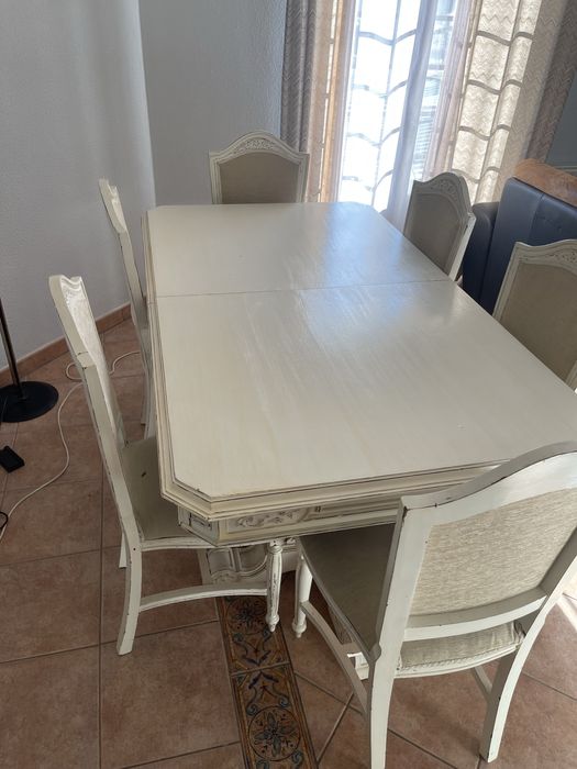 Mesa de Jantar para 8 pessoas