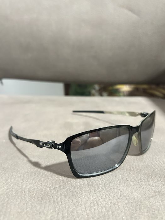 Oakley tincan original