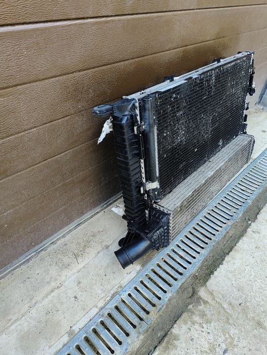 Porsche macan 95b 2.0 касета радиаторов в зборе с интеркулером