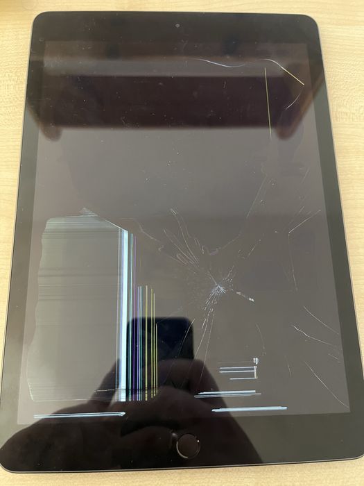 iPad 8 A2270 на запчастини