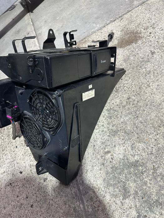 Subwoofer Bose a3 8l com caixa de discos