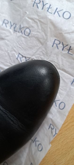 Skórzane botki Ryłko rozm.37