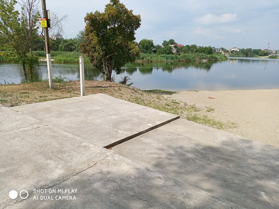 Продаётся база отдыха в лесу г. Новомосковска. Лучшее предложение!