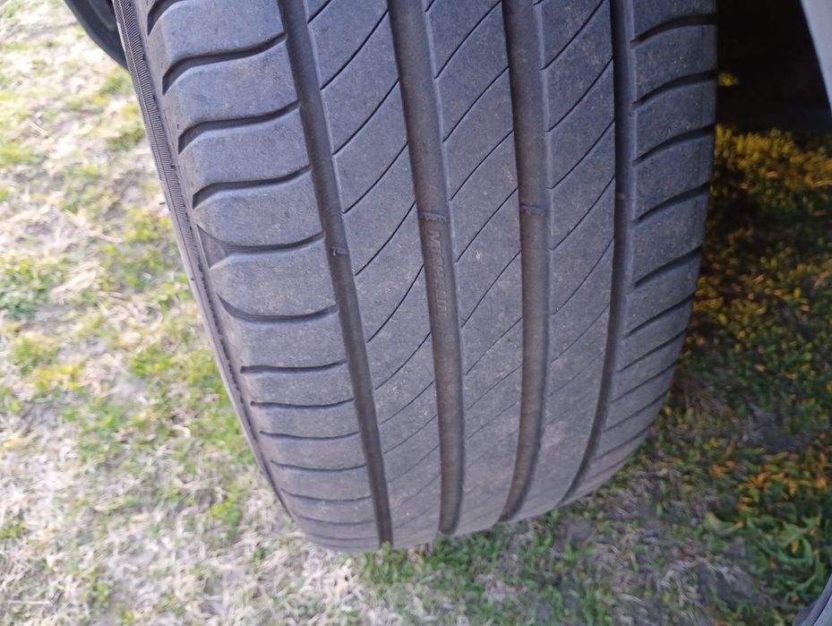 Michelin Primacy 4 215/60/16