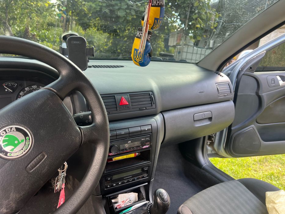 Шкода октавія тур