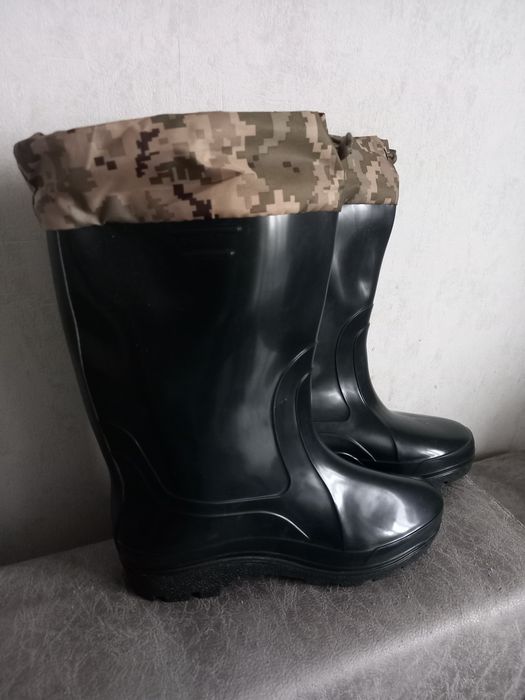 Чоловічі резинові чоботи. Розмір 43 та 44.