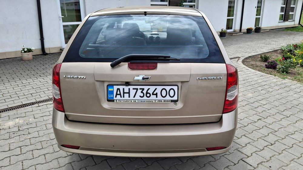 Chevrolet Lacetti 2005  • 1.8 MT (122 л, с.)  •  SX