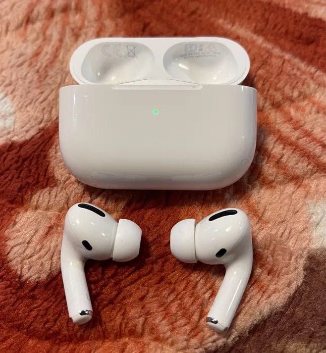 Навушники Аірподс про на гарантії