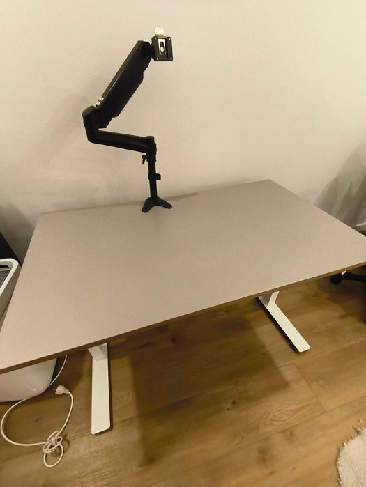 Secretária/mesa escritório altura regulável