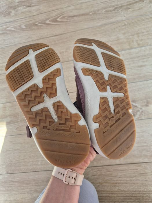 Sneakersy adidasy Newfeel Resist Waterproof Decathlon wodoodporne r.28