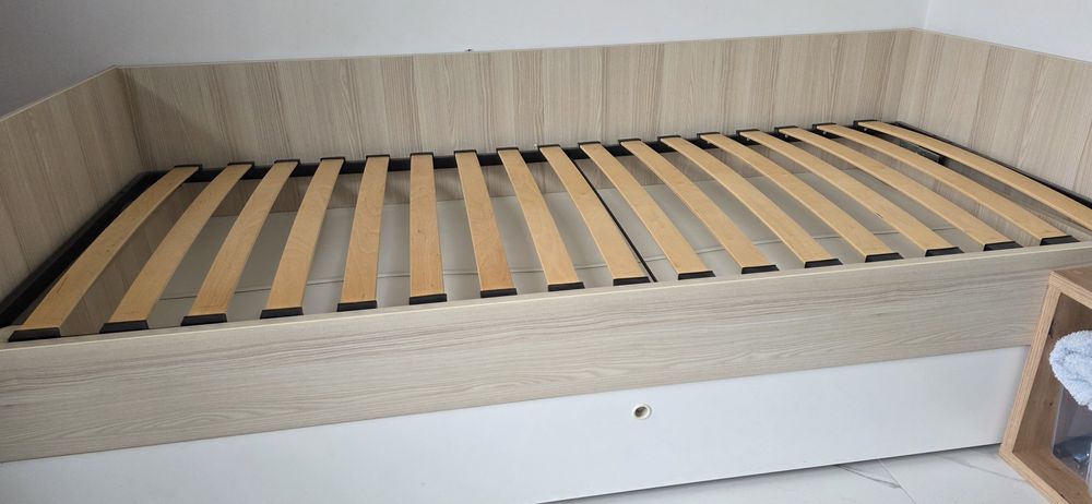 Łózko 90cm x200 cm