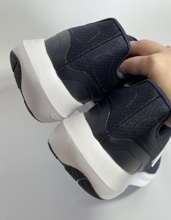 Мужские кроссовки ADIDAS  Runfalcon 3 (46р/30)
Adidas Runfalcon 3