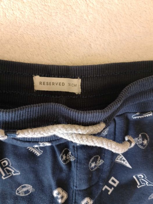 Spodnie chłopięce dresowe dres Reserved r 74