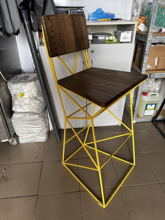 Стільці Levantin та ін