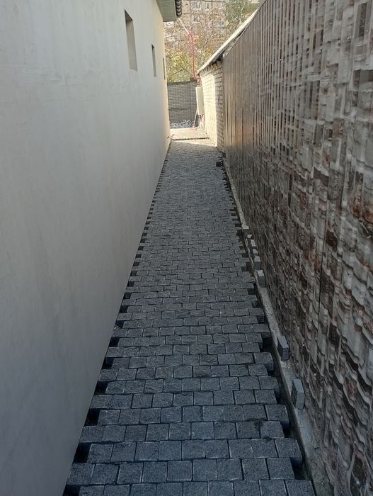 Укладка брусчатки.