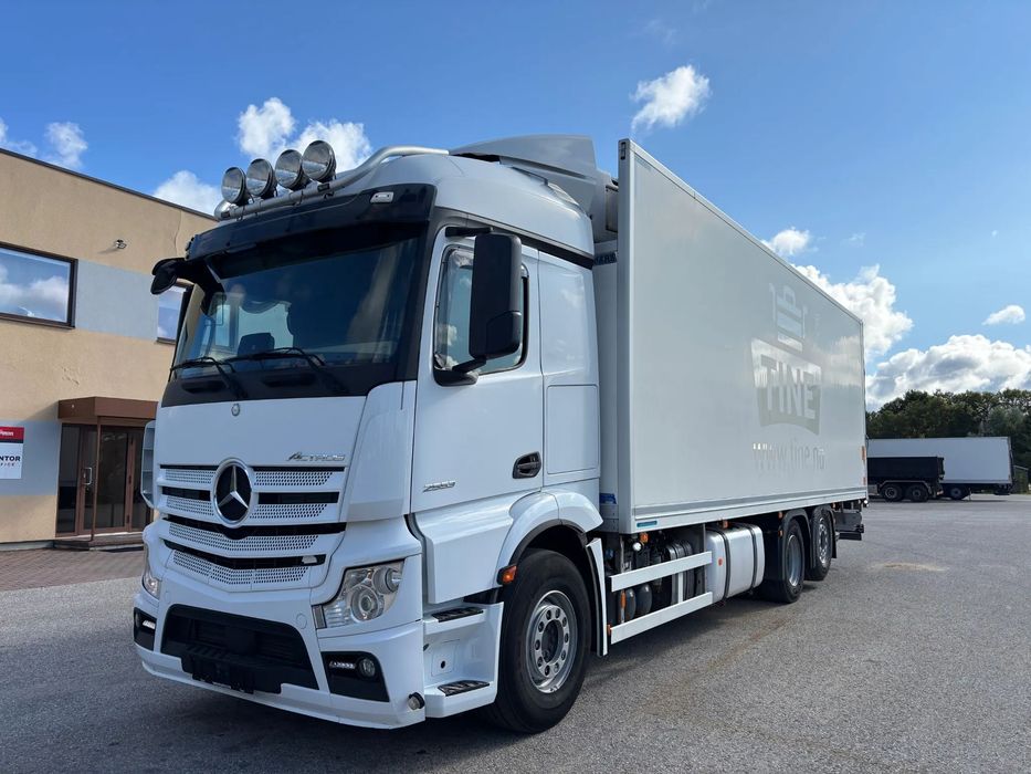 Mercedes-Benz