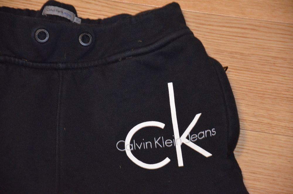 Calvin Klein  spodnie  dresowe czarne XS
