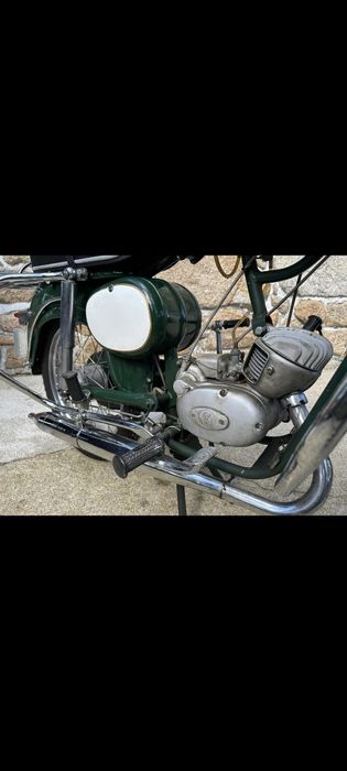 Vendo motorizada Sachs