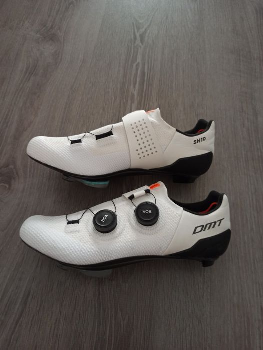 Sapatos DMT SH10