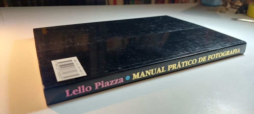 Manual Prático de Fotografia - Lello Piazza (1ª edição, 1992)