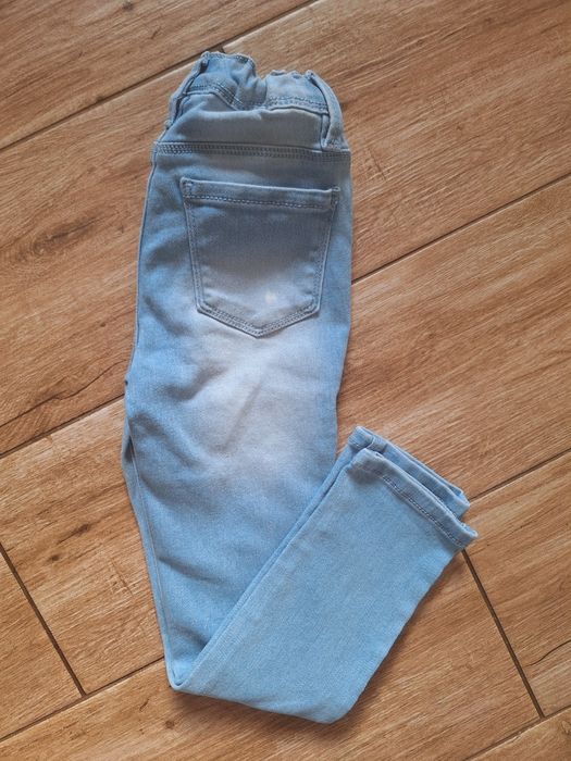 Dziewczęce spodnie jasne jeansy rurki skinny