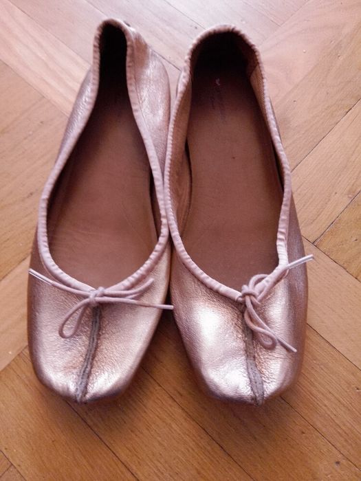 CLARKS Балетки Freckle Ice Золото р.40, 26 см