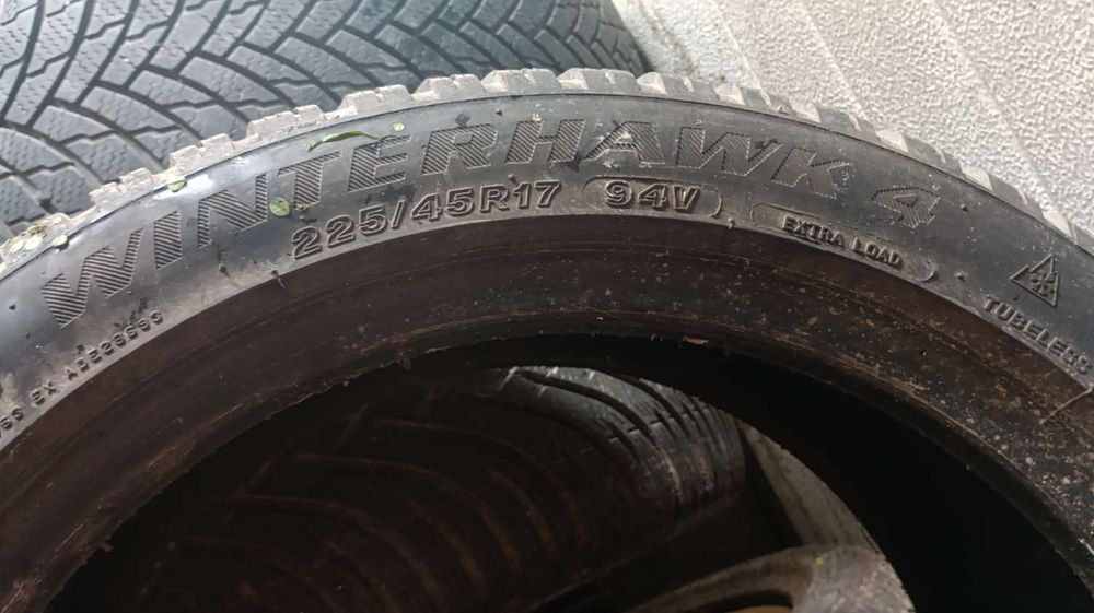 225/45r17 Kleber  i Firestone