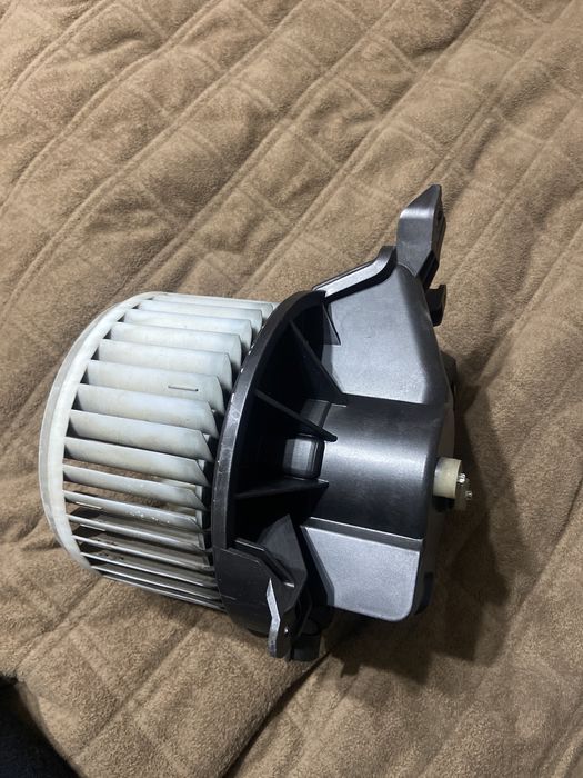 Вентилятор печки OPEL CORSA D 2006-2014 моторчик опалювача
