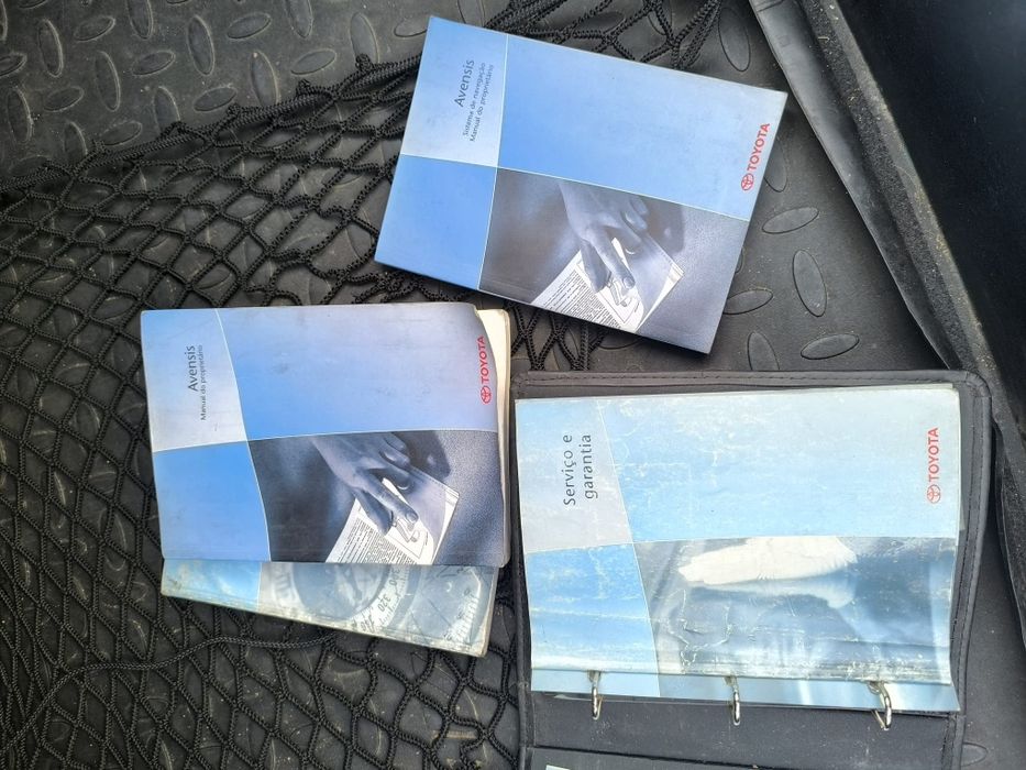 Toyota Avensis 2.0 D-4D Full Extras