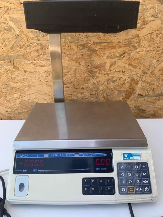 Весы DIGI DS -788 б/у