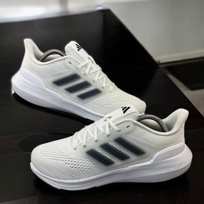 Кросівки Adidas ULTRABOUNCE 5(Оригінал)42-48
Источник: htt