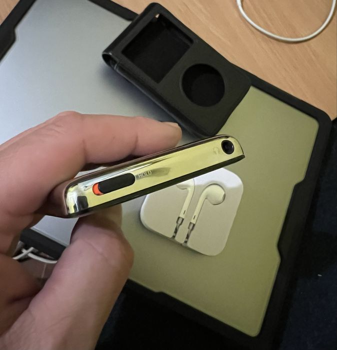 iPod Classic 6gen 80gb +EarPods чохол