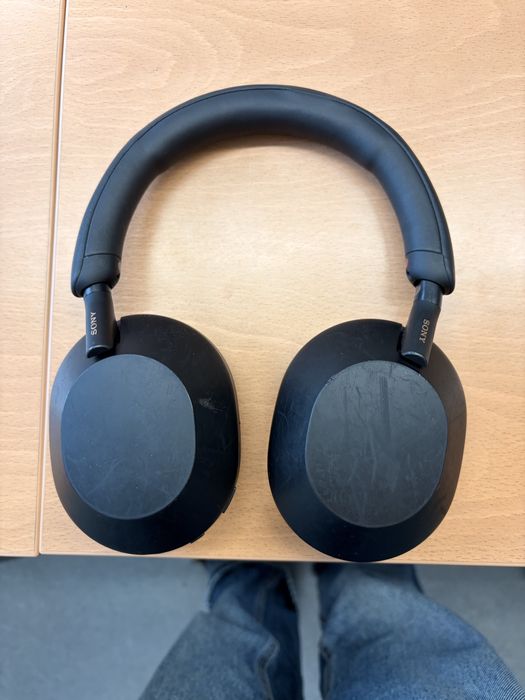 Sony WH-1000XM5SAB - Preto