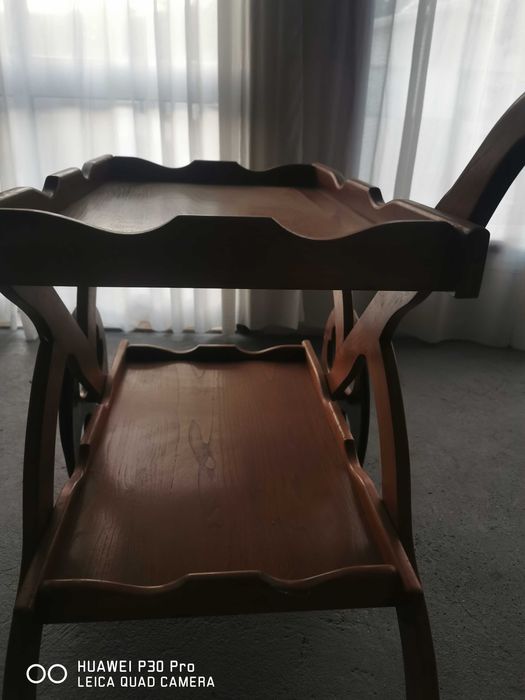 carrinho de chá em madeira