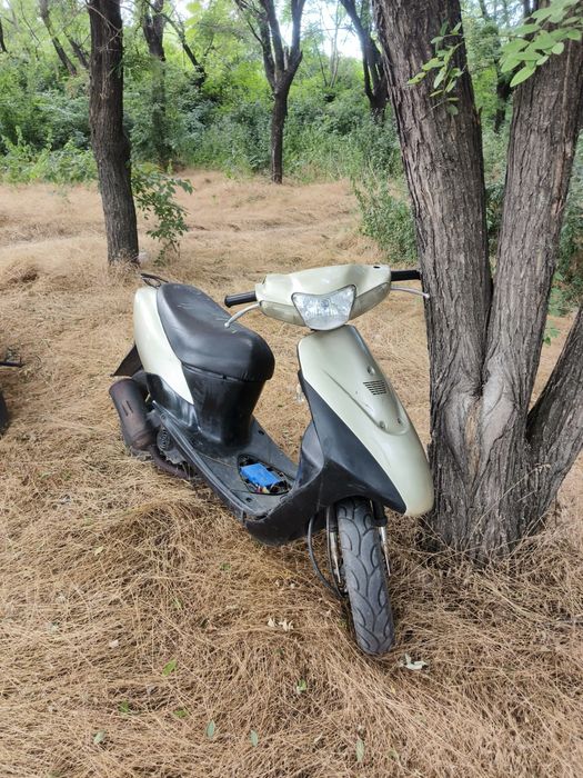 Suzuki let's 3 бабочка