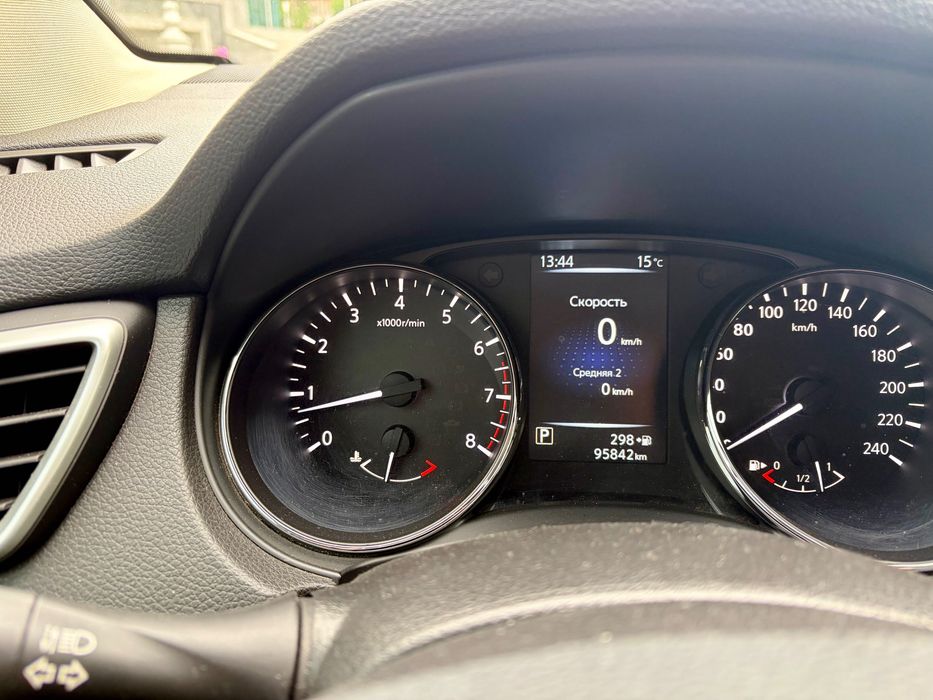 Продам Nissan Qashqai 2.0 (Полный привод) — Официальный, Честный пробег