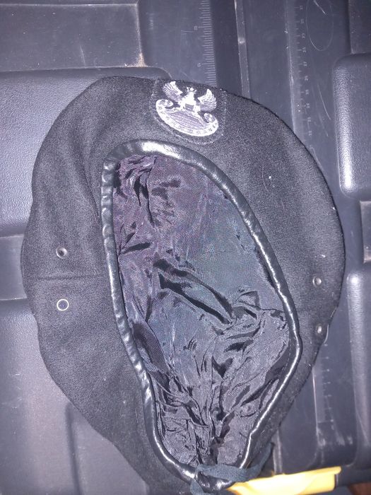 beret wojskowy czarny wyszywany rozmiar 56