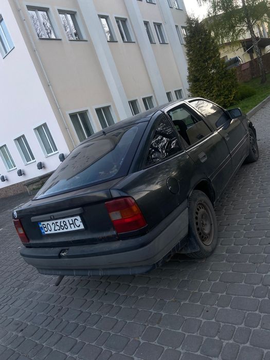 Продам Opel Vectra A срочно!