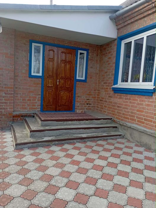 Продам дім в місто Лохвиця