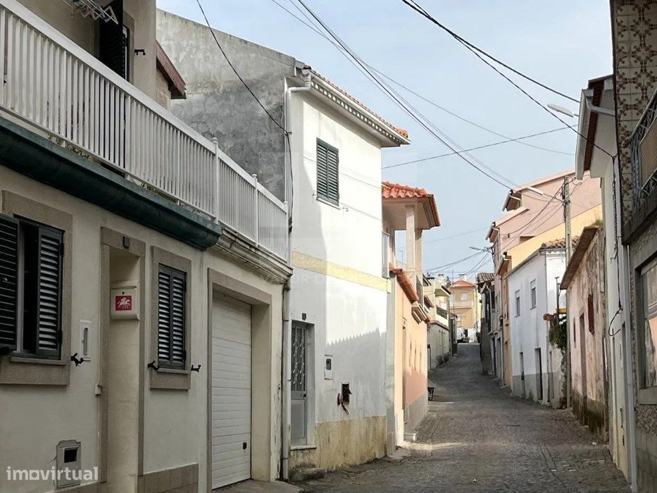 Moradia em São João da Pesqueira, Soutelo do Douro