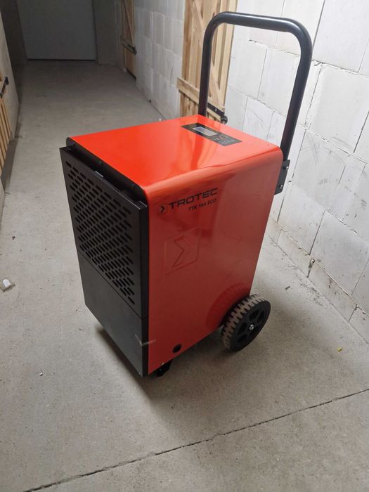 Osuszacz powietrza TROTEC TTK 170 ECO oraz  TTK 166 ECO