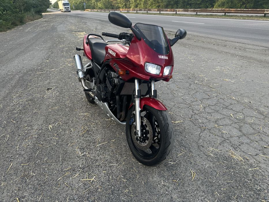 Yamaha FZS 600 гарний стан СРОЧНО