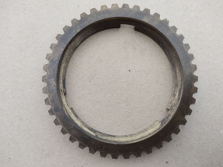 Synchronizator rewersu Renault 110-14  42z