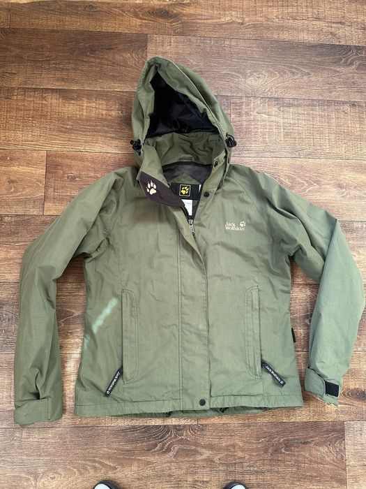 Вітровка Jack Wolfskin женская