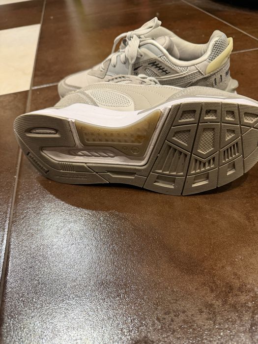 Жіночі кросівки Puma