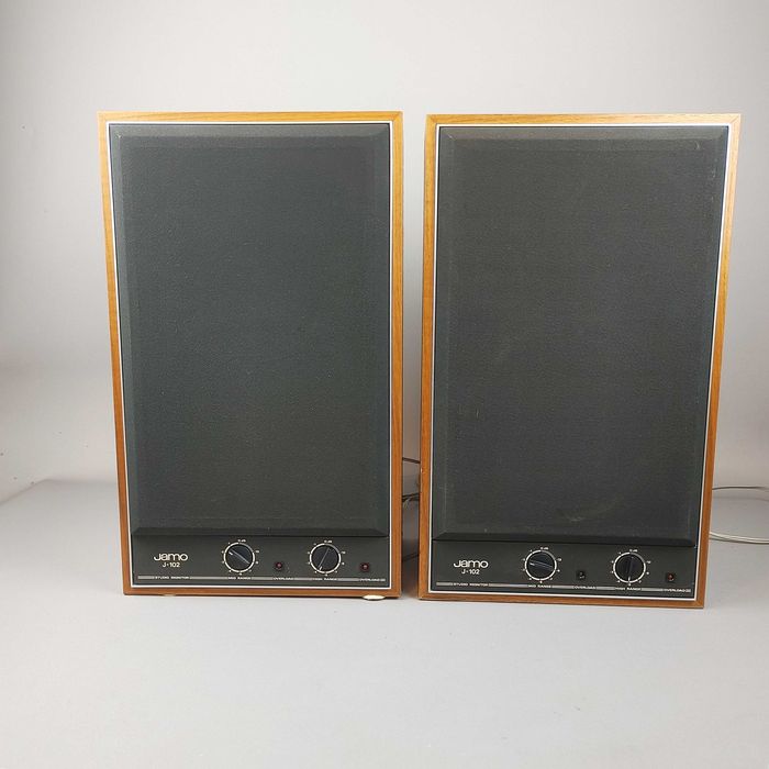 Dwie Kolumny VINTAGE marki JAMO model  J 102 moc 100 W 3-drożne