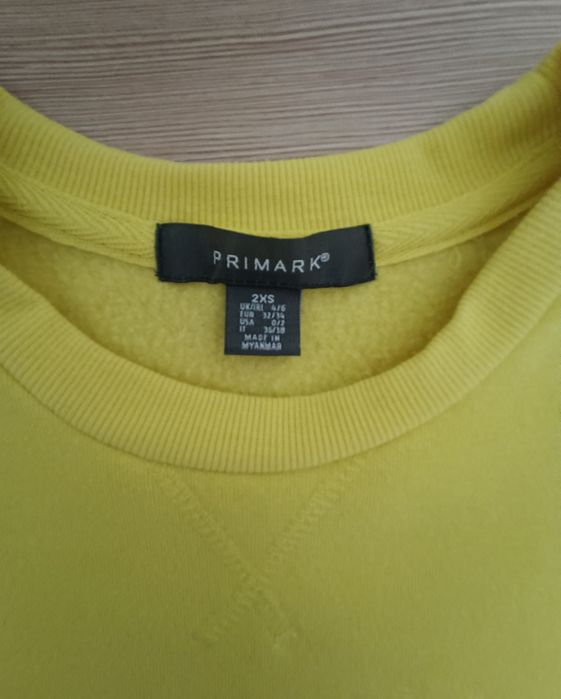 Żółta bluza dresowa firmy Primark używana rozmiar 32/34