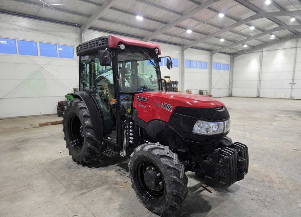 Ciągnik Sadowniczy Case Quantum 100F