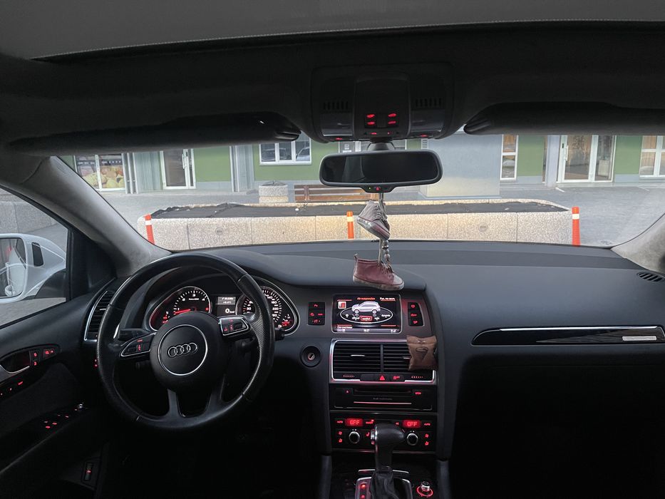 Продам Audi Q7 2012  3TD  79ткм прбiг